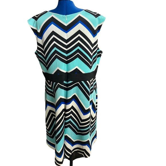 STUDIO ONE Women’s Geometric Design Dress Size 22W Blue Black & Ivory - Picture 2 of 12